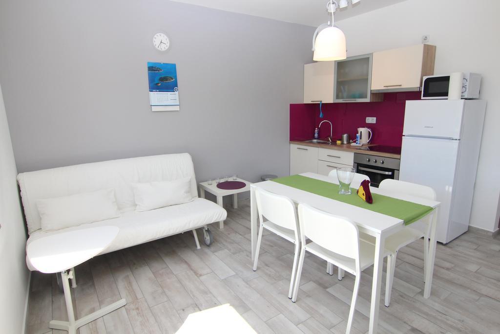Apartment Villa Franci Đảo Pag Ngoại thất bức ảnh