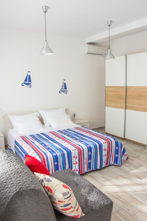 Apartment Villa Franci Đảo Pag Ngoại thất bức ảnh