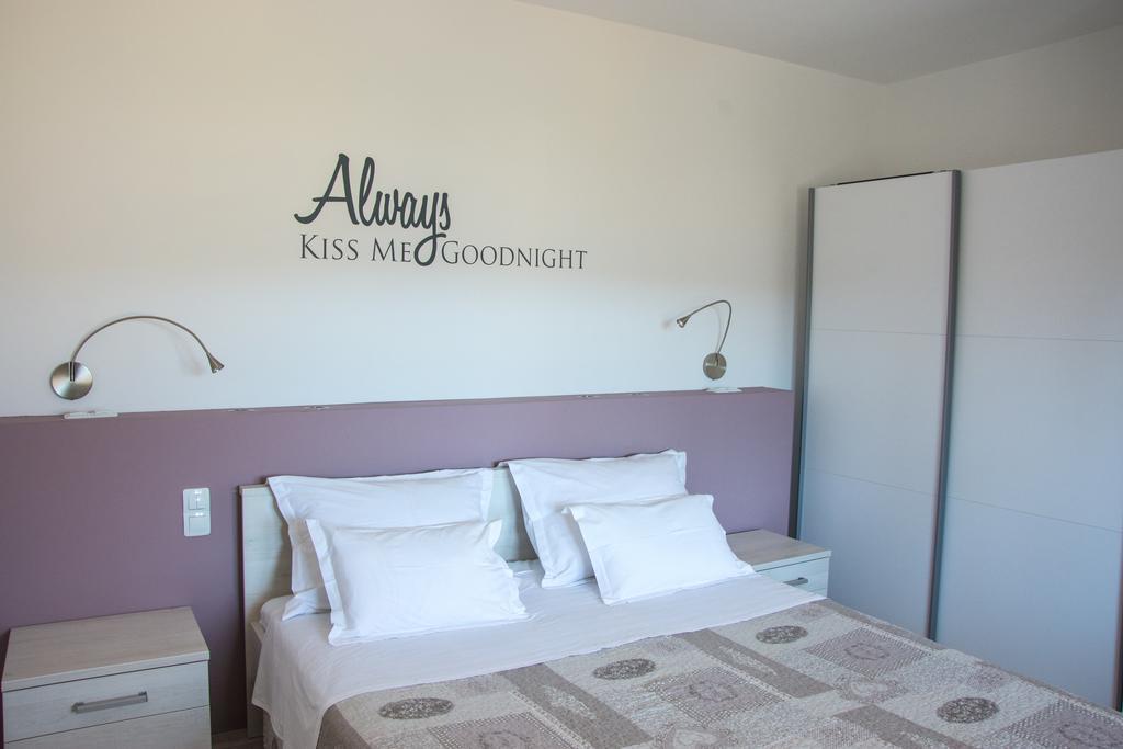 Apartment Villa Franci Đảo Pag Ngoại thất bức ảnh
